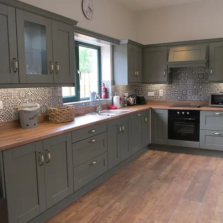 Carriglea House לינה וארוחת בוקר